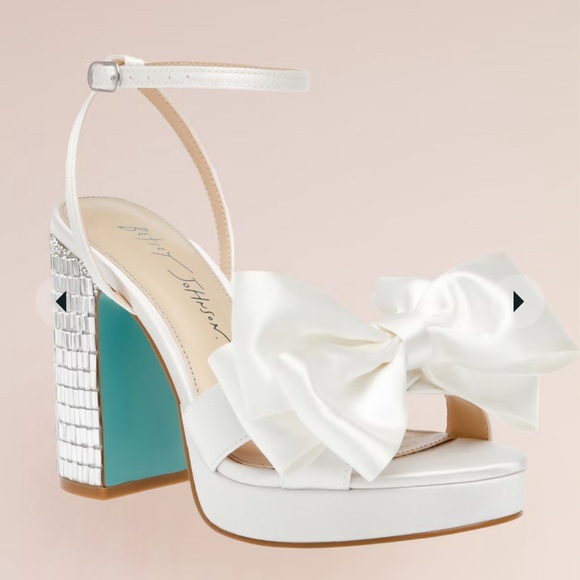 Betsey Johnson Mirrored Platform Block Heels with Bow - Picture 1 of 3
